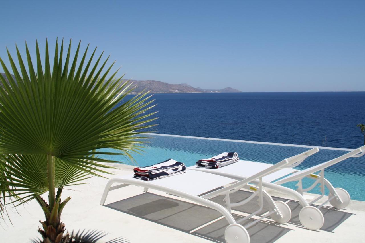 Kuro Beach House - Oceanfront Luxury & 25M Pool Achlia المظهر الخارجي الصورة