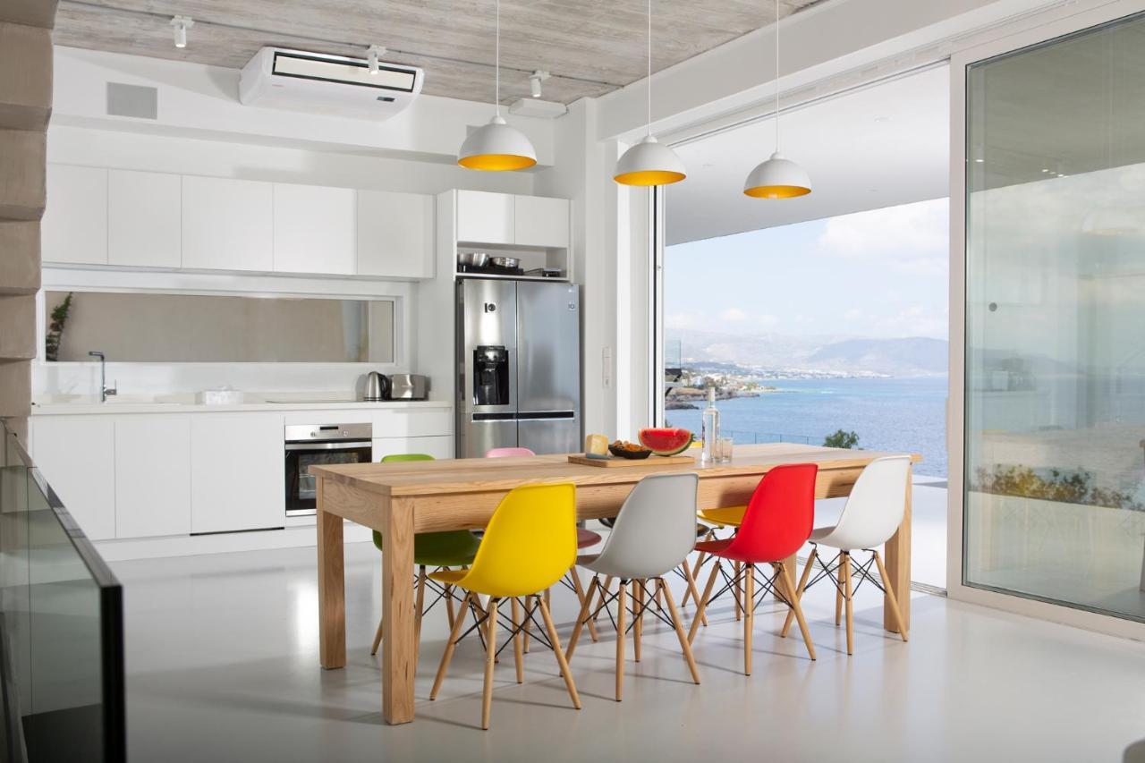 Kuro Beach House - Oceanfront Luxury & 25M Pool Achlia المظهر الخارجي الصورة