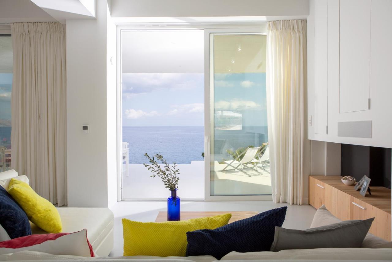 Kuro Beach House - Oceanfront Luxury & 25M Pool Achlia المظهر الخارجي الصورة
