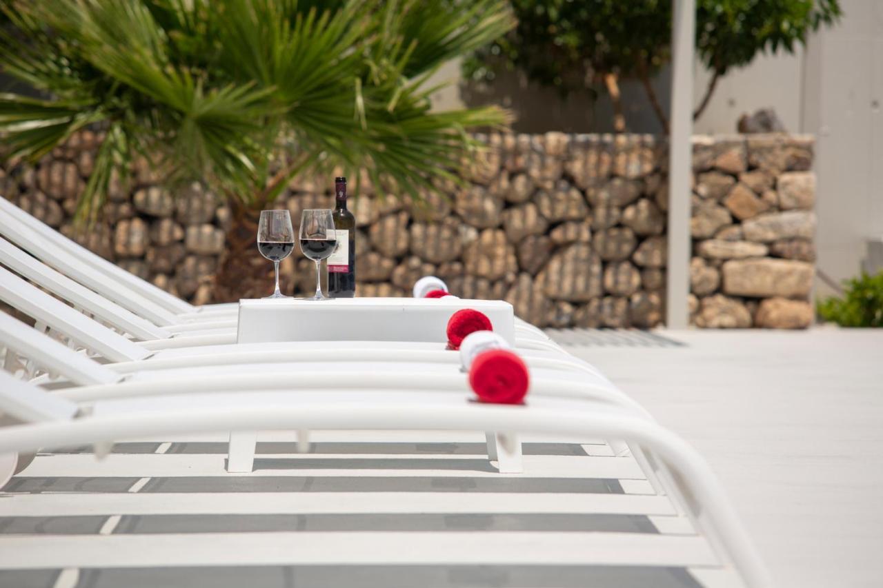 Kuro Beach House - Oceanfront Luxury & 25M Pool Achlia المظهر الخارجي الصورة